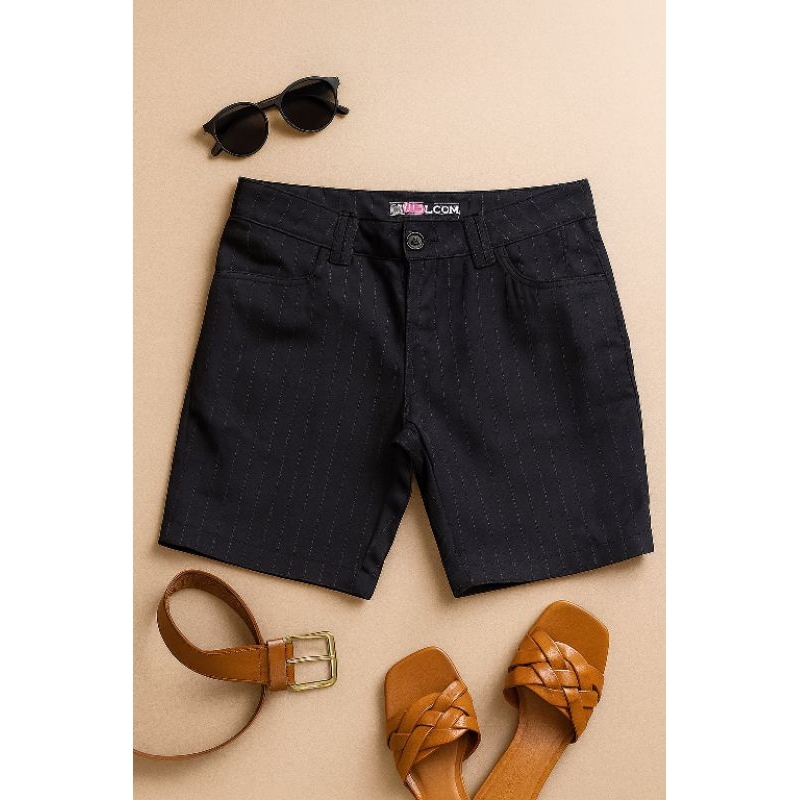 shorts feminino Volcom tamanho 38