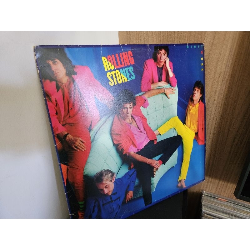 LP Disco de Vinil Banda The Rolling Stones Dirty Work com Encarte, Incluindo Harlem Shuffle e One Hit.