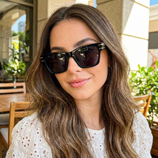 Óculos Feminino UV400 Armação Policarbonato Lente Leve Detalhe Dourado em Oferta na Shopee