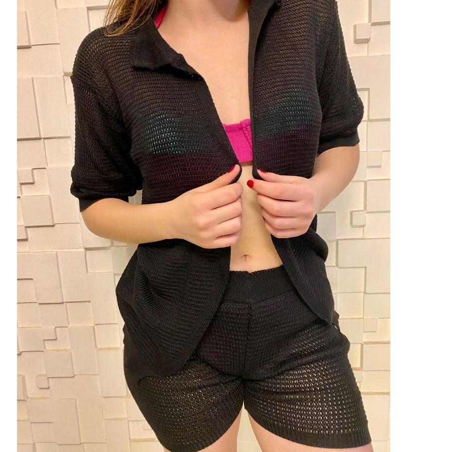 Conjunto Feminino Saída de Praia 2 Peças Short e Camisa Chamise em Tricot