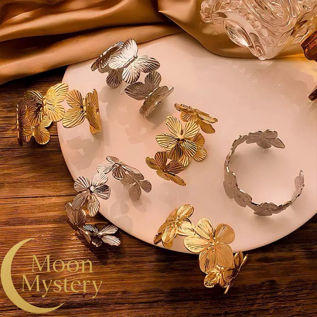 Pulseira Feminina Aberta em Aço Titânio – Flor e Borboleta, Estilo Europeu Fashion e Exclusivo em Oferta na Shopee