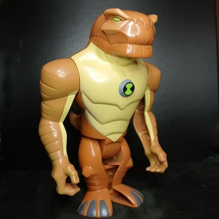 Boneco Ben 10 Alien Force Enormossauro Gigante 30cm Original Bandai