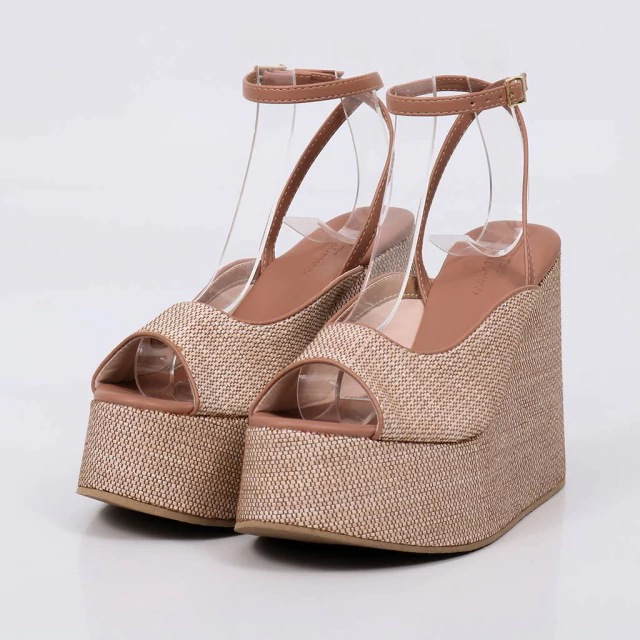 Sandalia Feminina Savanna Trançado Com Tiras Design Aberto Nude Elegante e Confortável