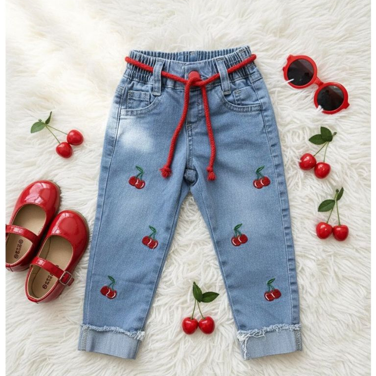 Calça Jeans Menina Infantil Bordada Corações, Minnie ou  Cerejinha  Blogueirinha em Oferta na Shopee
