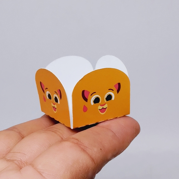 Forminha 4 pétalas para doces BOLOFOFOS - Para docinhos, festa infantil, aniversário