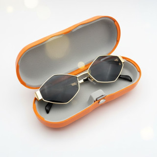 Óculos de Sol Hexagonal Geométrico Dourado - Lente Preta Fume - Armação Fina / Fashion / Proteção UV400