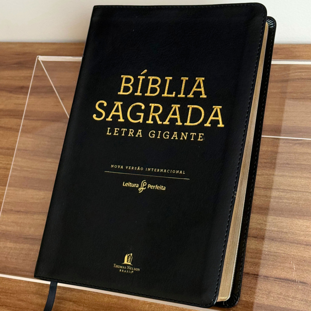 Biblia Sagrada NVI Leitura Perfeita c/ Letra Gigante | Capa Luxo Couro-Soft Preta em Oferta na Shopee