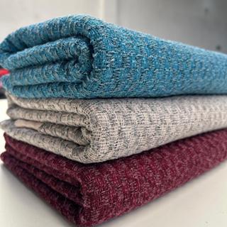 Tecido Malha tweed Hilda (1m x 1,60m)aspecto mesclado e estruturado valoriza qualquer criação, oferecendo caimento leve em Oferta na Shopee