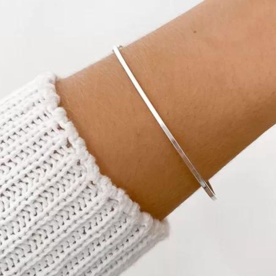 Bracelete Fino Fio Quadrado Reforçado com 18cm em Prata 925 Legitima