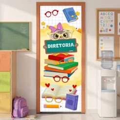 Capa Decorativa De Porta Escolar Sala Da Diretoria Tecido Com Elástico Sublimado 0,85x2,10m