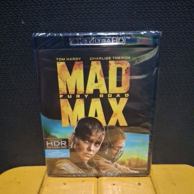 Blu-ray 4k + Blu-ray Mad Max: Estrada Da Fúria Dublado