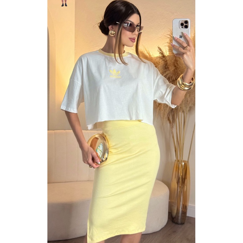 Look Feminino T-Shirt Oversized e Saia Midi conjunto confortável lançamento Blogueira 100% algodão camiseta