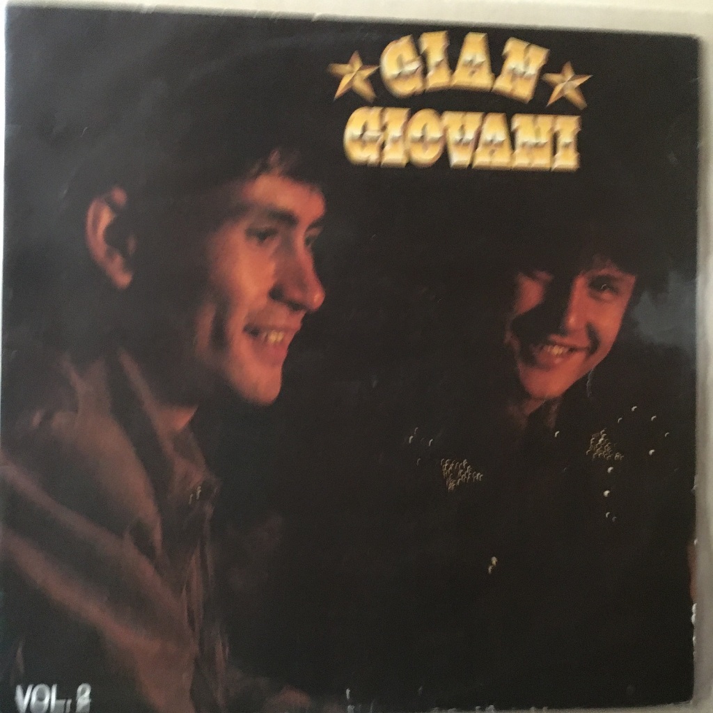 Disco vinil Gian e Giovani, volume 2; usado.
