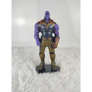 Estátua Decorativa de Herói em Resina – 20 cm - Thanos