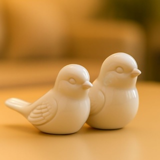 Passarinho Decorativo de Porcelana Branco Minimalista – Enfeite para Sala, Estante, Aparador ou Mesa em Oferta na Shopee