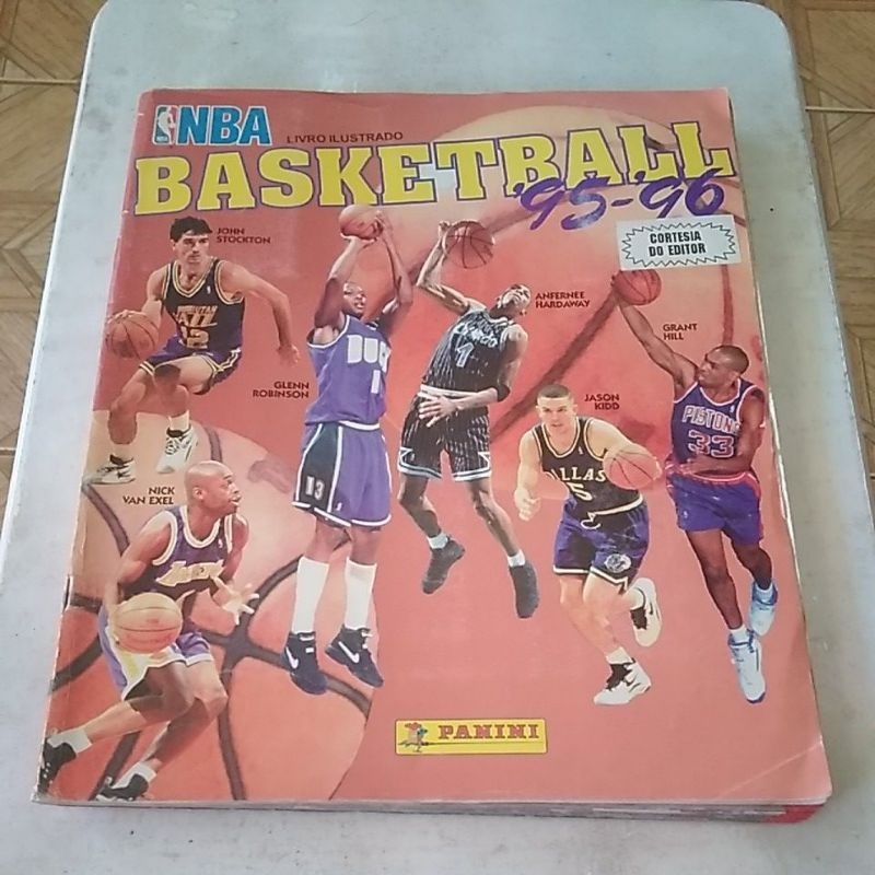 Álbum De Figurinhas Nba Basketball 95-96 Completo ( Raro )