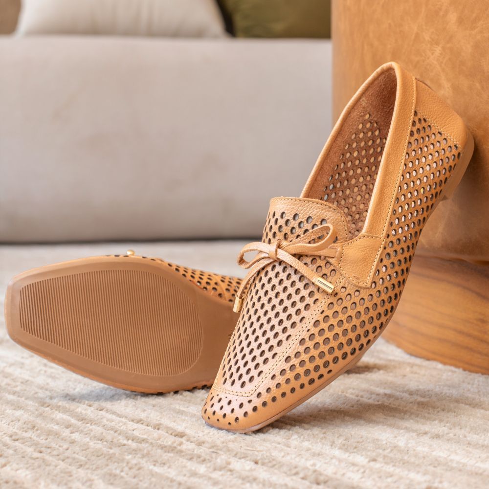 Mocassim Loafer Couro Sb Shoes Confortável Recortado a Laser Bico Quadrado Respirável Leve