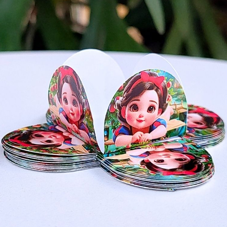 Forminha de Doce Brigadeiro, Beijinho 4 Pétalas Festa, Aniversário, Lembrancinha Branca de Neve Baby 1