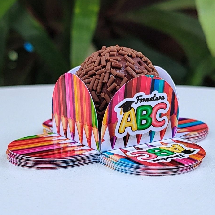 Forminha de Doce Brigadeiro, Beijinho 4 Pétalas Festa, Aniversário, Lembrancinha, Festa Infantil Formatura ABC