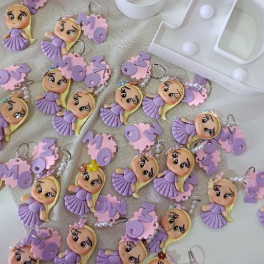 Chaveiro Rapunzel personalizado • Enrolados Disney • lembrancinha aniversário • chaveirinho princesa