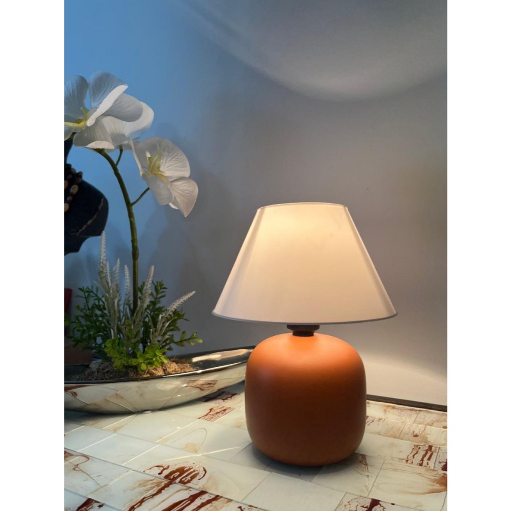 Abajur Luminaria de Ceramica Porcelana Bivolt Com Cupula para Decoração Quarto Escritorio ...