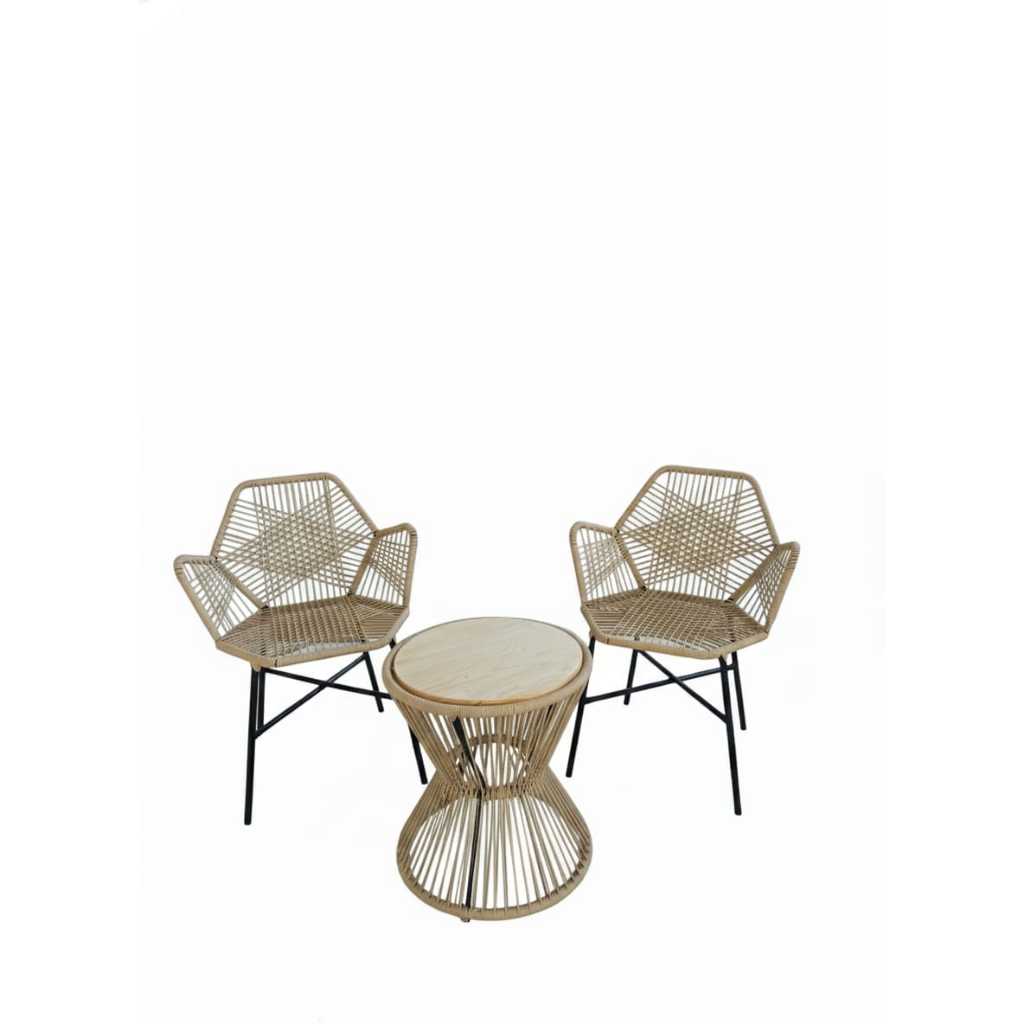 Kit 2 Cadeiras Tropicalia + Mesa Ampulheta Palha Fibra Sintética Para Varanda Jardim Área Externa