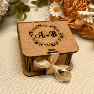 Kit 15 Lembrancinha Casamento Noivado Caixa Personalizada Iniciais Casal MDF Caixinha Pegue e Monte em Oferta na Shopee