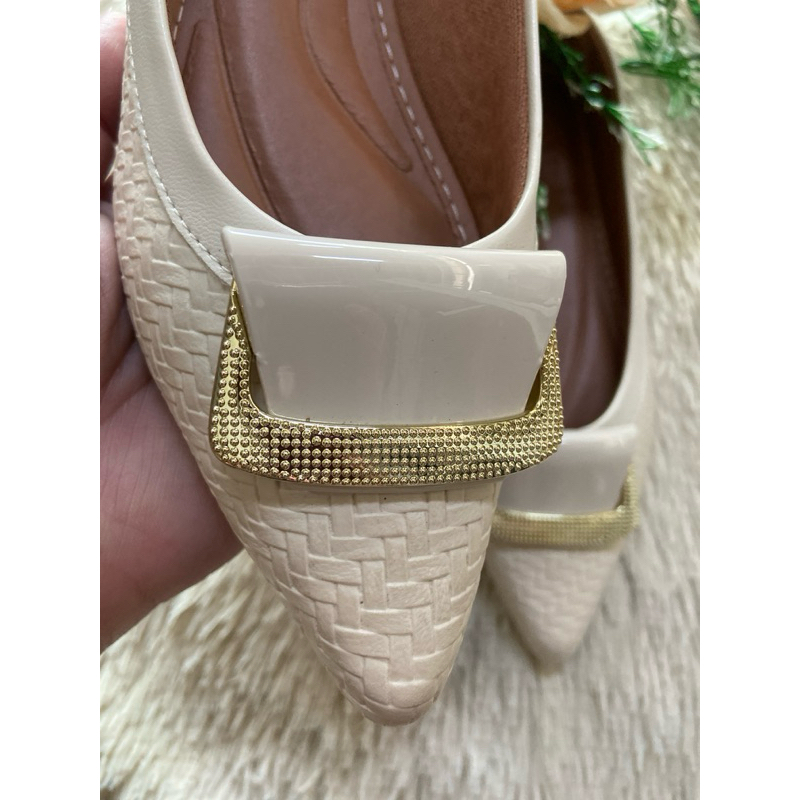 Sapatilha Bico Fino Luxo Off White (PROMO COMBO: Misture Cores e Modelos da Loja)