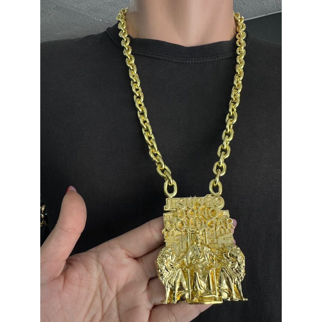 Cordão Corrente MEDALHA CADEADO 12mm 70CM + MEGA TRONO JESUS DONO DO LUGAR MOEDA ANTIGA Cor Dourada Ouro