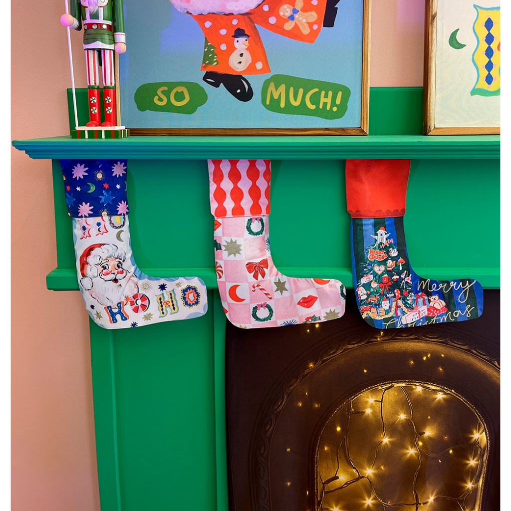 Botinhas de Natal Decorativas Em Tecido Estampado Mag Merry