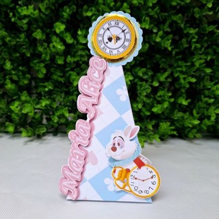 Kit Caixa Pirâmide Personalizados Lembrancinhas/ Bolofofos/Alice/Branca de Neve/Moana/Safari Baby/Fazemos todos os temas