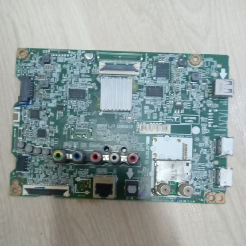 PLACA PRINCIPAL TV LG 55LJ5550....EAX67492102(1. 0).....na última foto disponível os modelos compativeis