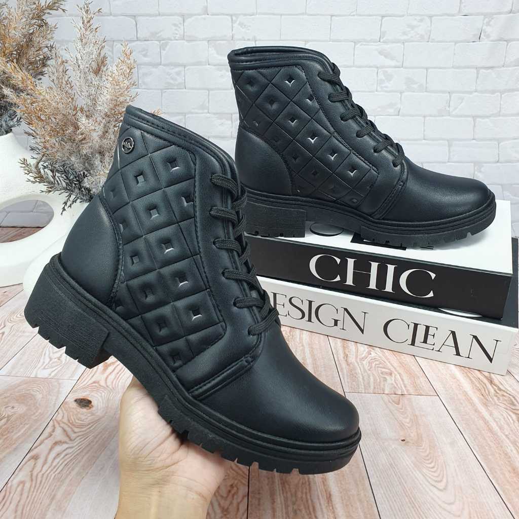 Bota Feminina Dakota Coturno com Matelassê DA842