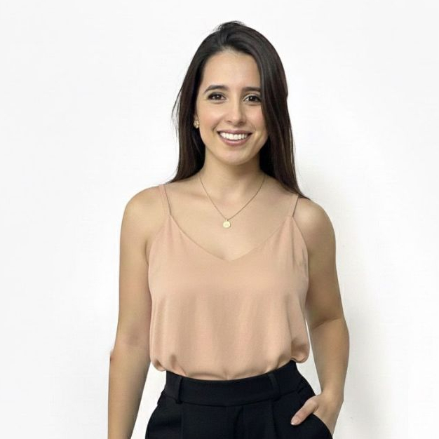 Blusa Feminina Básica de Alcinha • Viés Reforçado • Tecido Duro Estruturado • Casual e Confortável