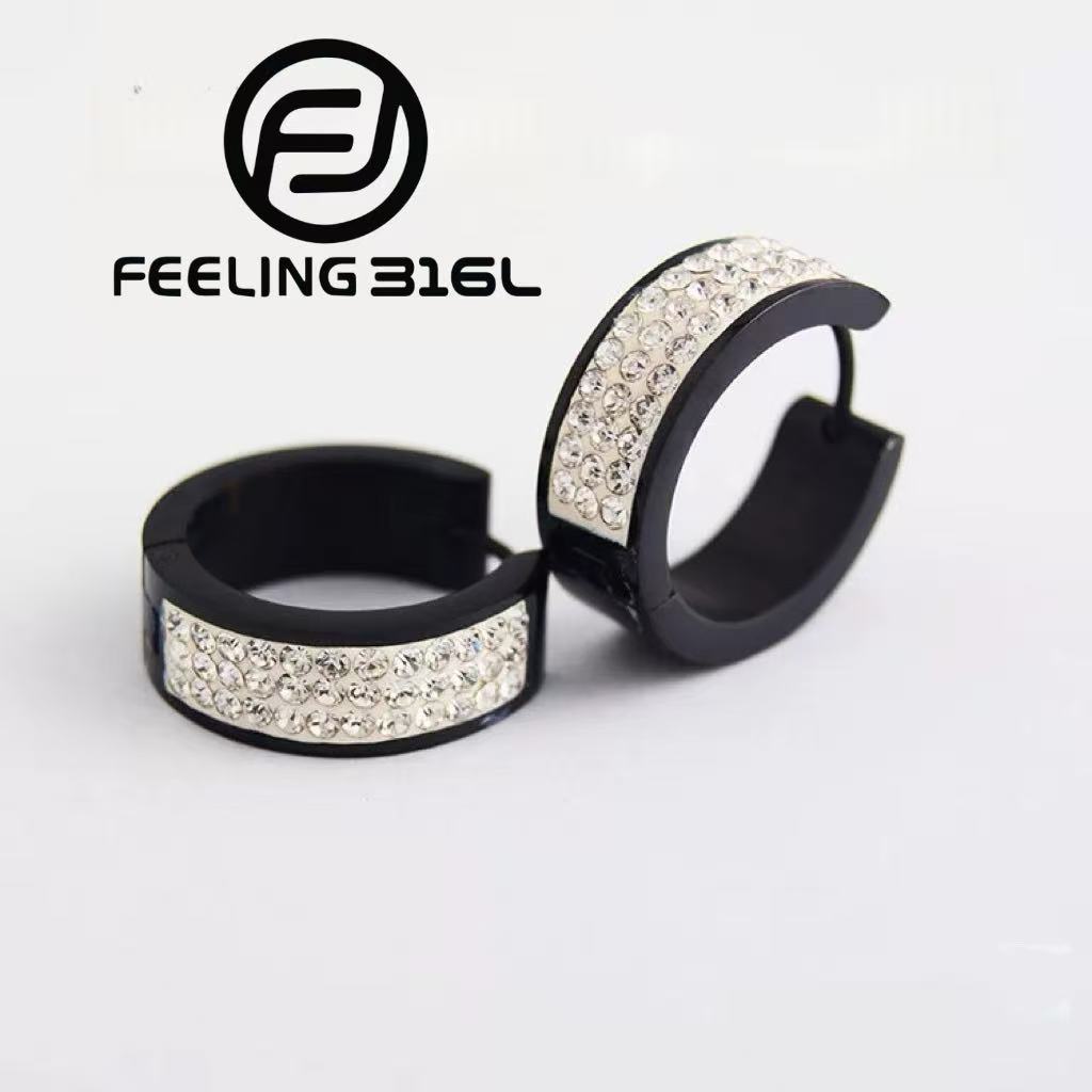 Brinco Masculino Cravejado Preto: Onde Comprar | BuscaProdutos