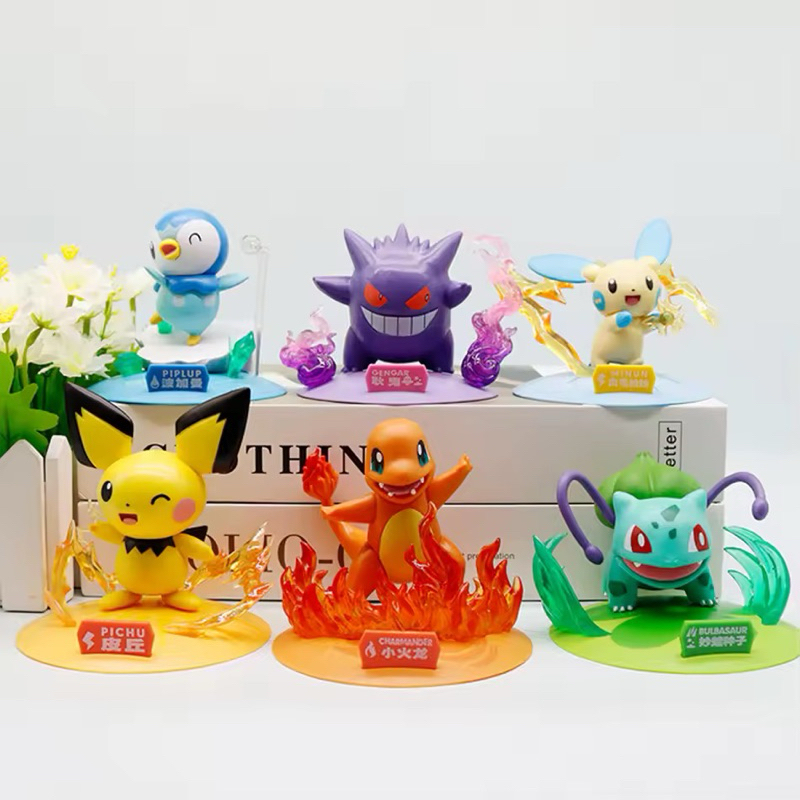 Boneco Pokémon Charmander Bulbassauro Pikachu acompanha Caixa action figure