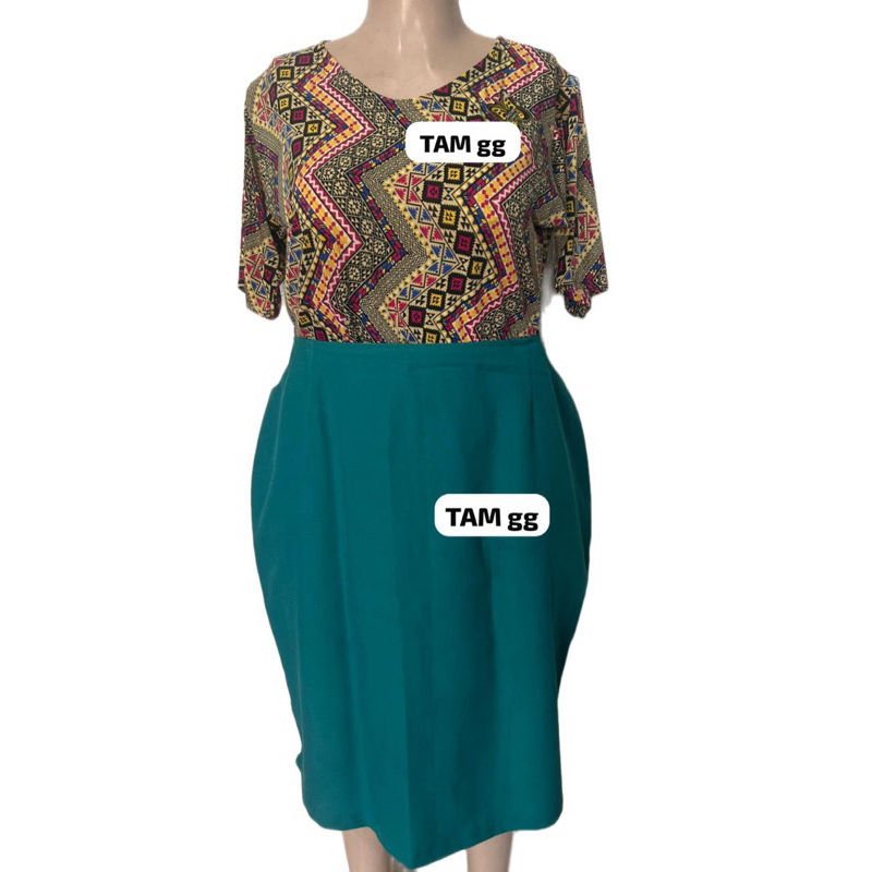 blusa florida TAM GG. Saia TAM GG