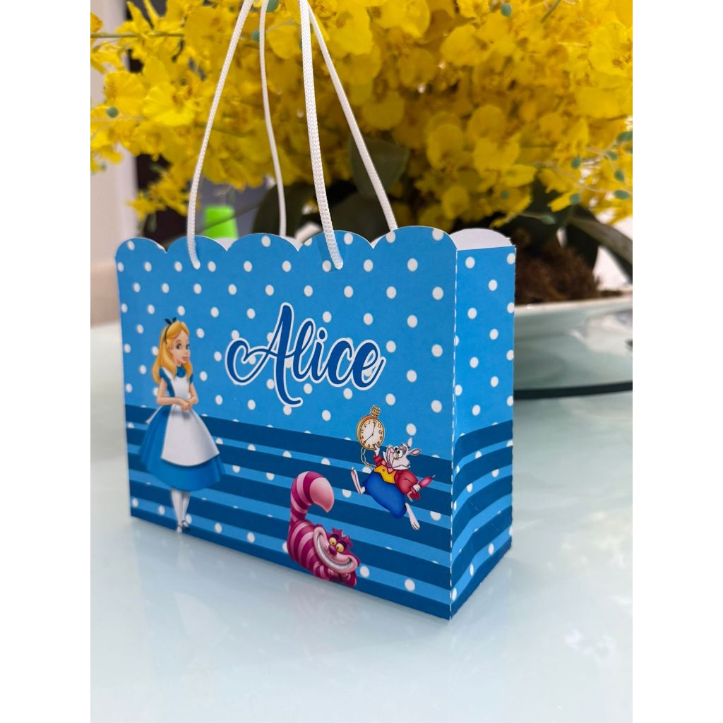SACOLINHA ALICE 15x7x20 Personalizado | Sacolinha | Lembrancinha | Aniversário ALICE NO PAÍS DAS MARAVILHAS