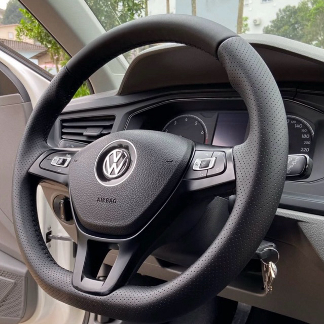 Capa de volante costurada- Virtus/ Polo/Nivus/T‑Cross/Golf/Jetta /Tiguan.