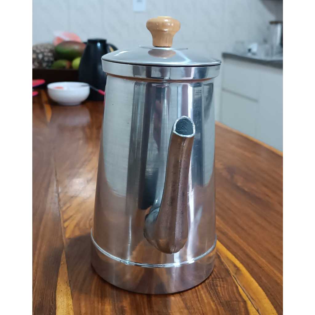 Bule Extra de Alumínio 2 litros com Cabo e Puxador de Madeira multiuso Chá ,Café, e leite em Oferta na Shopee