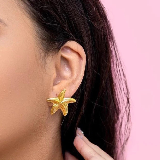 Par de Brincos Estrela do Mar Dourado Folheado Moda Praia