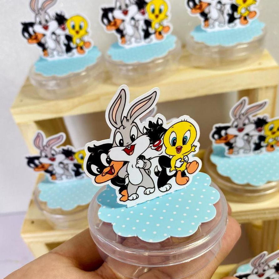 Aplique 3D Lembrancinha Festa Caixinha Acrílica 5x5 Latinha Enfeite Decoração Aniversário Infantil Baby Looney Tunes
