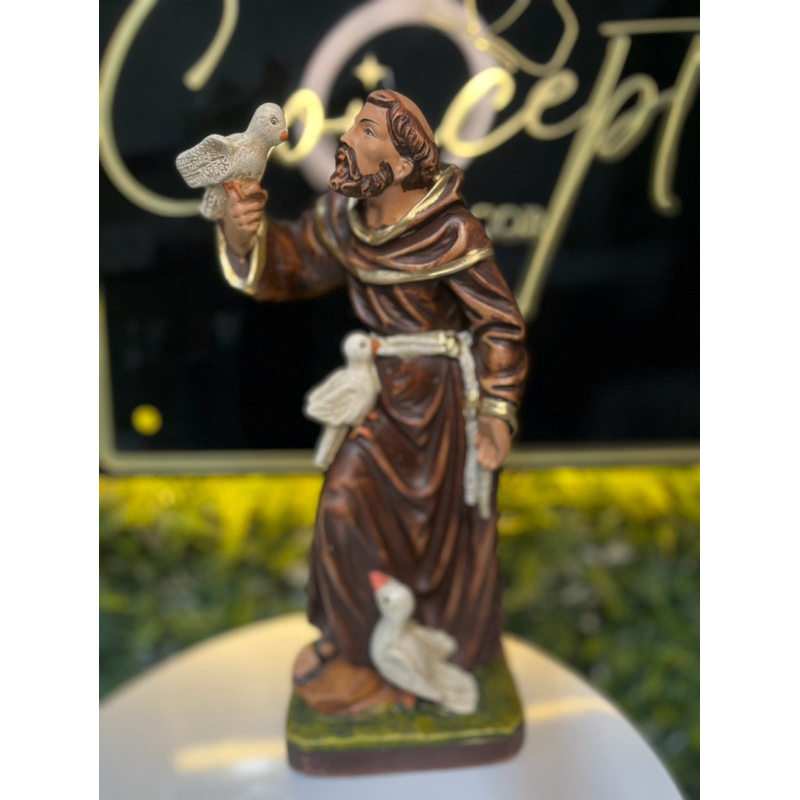 Imagem São Francisco Com Pomba Na mão- Imagem Sacra- Pintura Premium