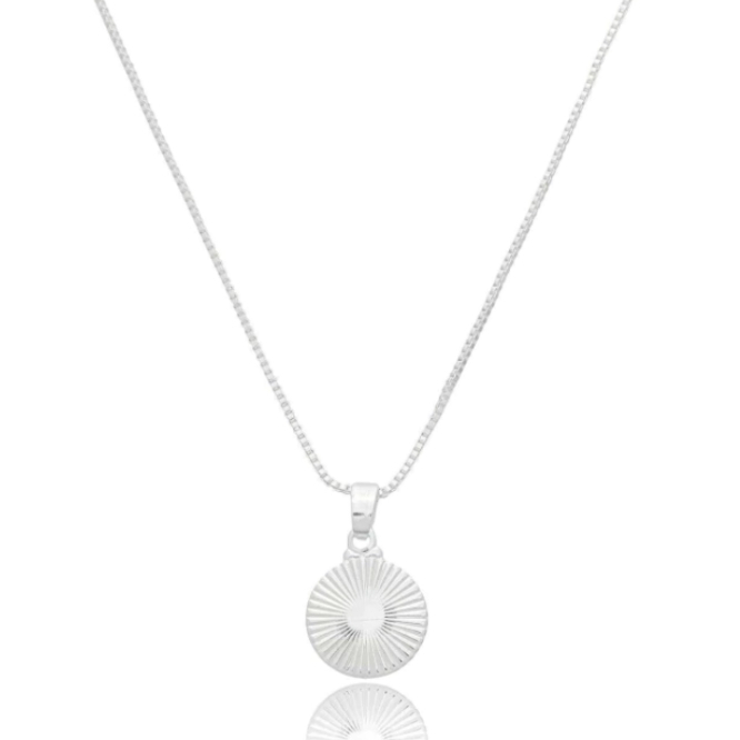 Colar moeda riscada a prata 925 em Oferta na Shopee