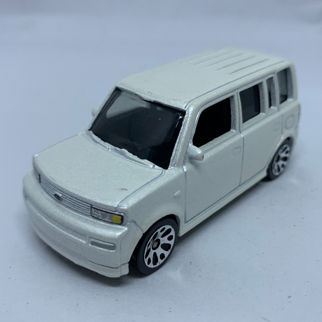 Matchbox Scion Branco Mattel 2004 - L70