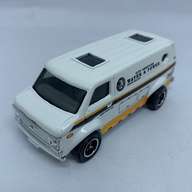 Matchbox Antigo 4X4 Chevy Van - Mattel 1981 - L70