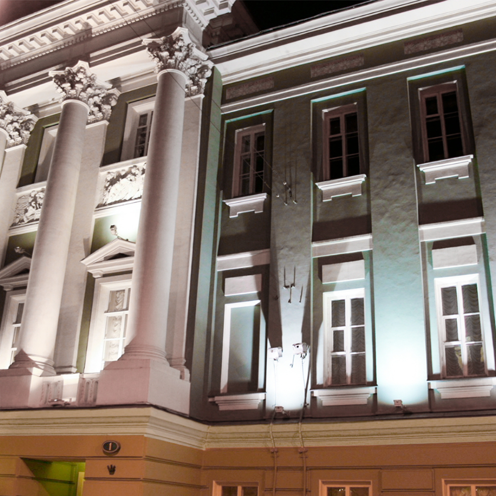 Kit 10 Refletor Led Holofote 200w Ip66 Forte Luz Branco Frio 6000K Bivolt