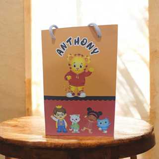Sacolinha Personalizada com Nome e Idade 13x20 Daniel o Tigre Festa Aniversário Lembrancinhas em Oferta na Shopee