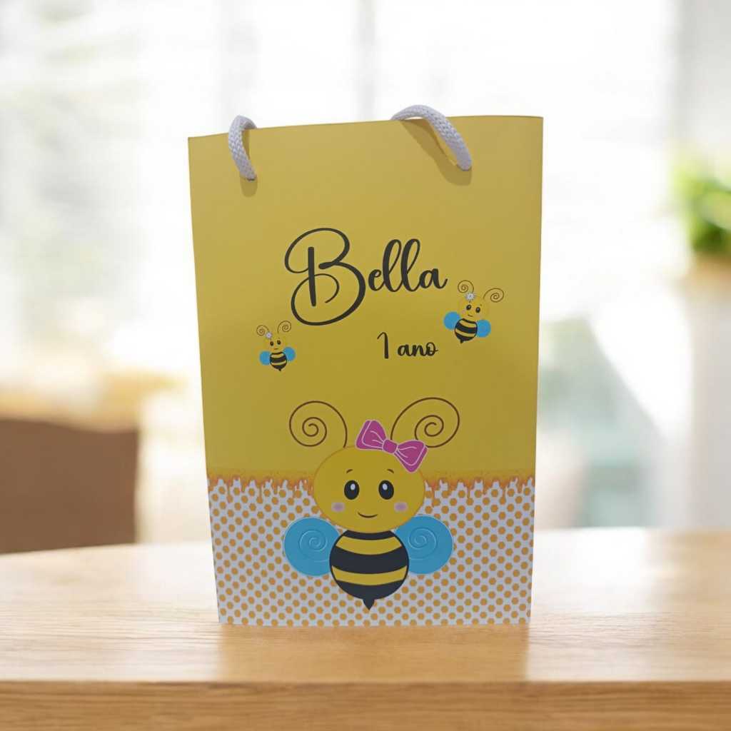Sacolinha Personalizada com nome e idade 13x20 ABELHINHA MENINA Festa Lembrancinha Personalizada