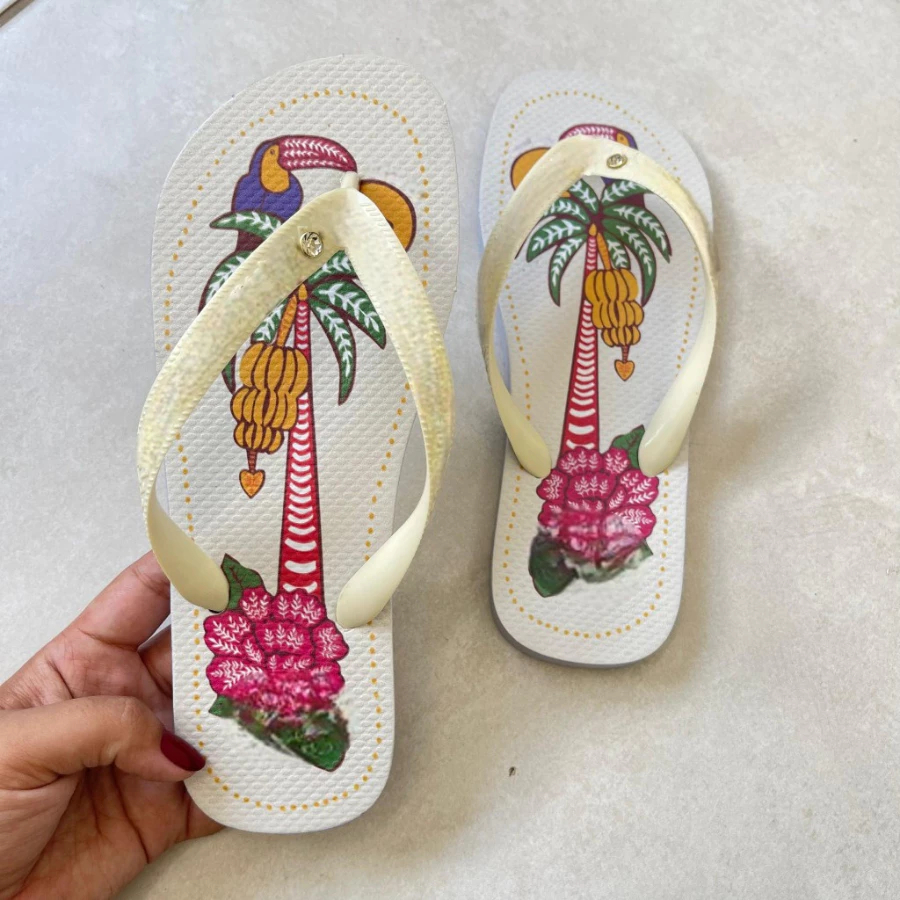 Não Perca Chinelo Feminino 33 ao 40 Confortável com Estilo e Praticidade para Verão e Praia